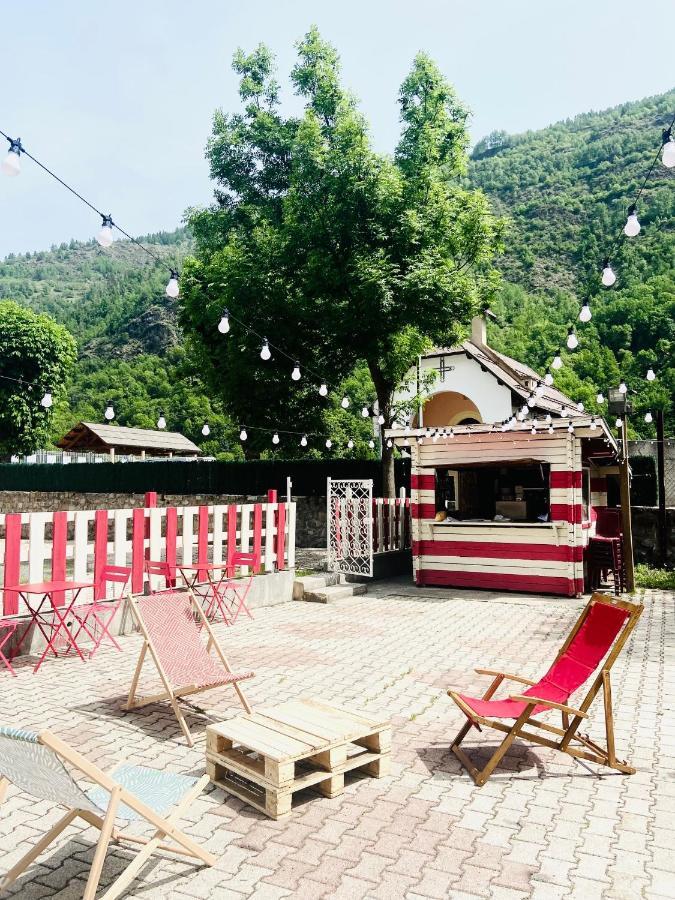 Le Rabuons Hotel Saint-Etienne-de-Tinee Exterior photo