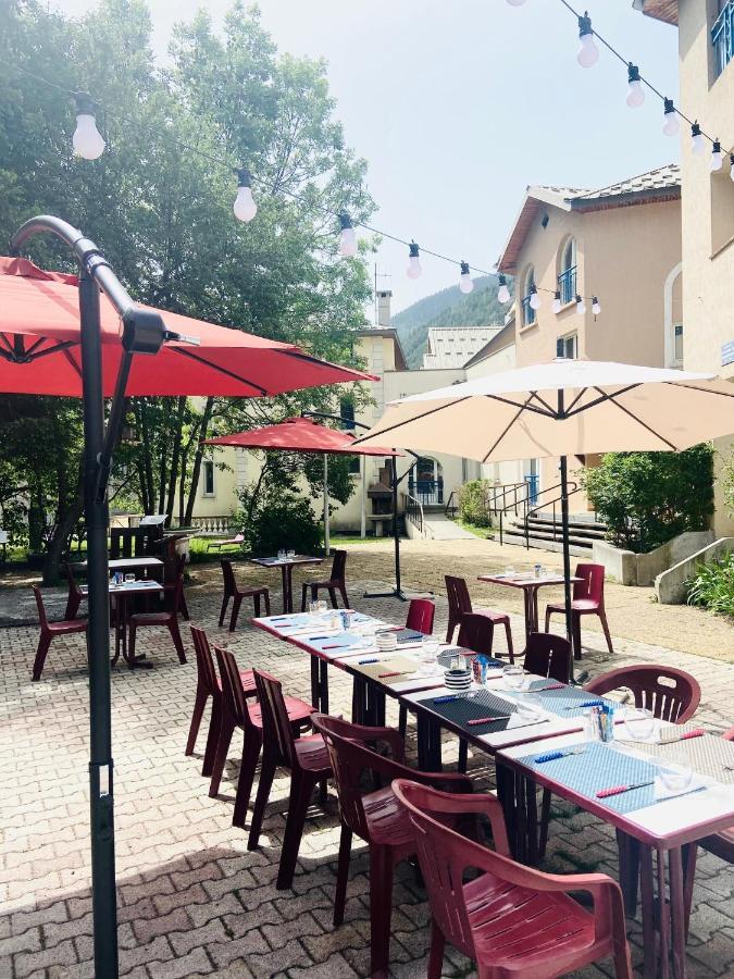 Le Rabuons Hotel Saint-Etienne-de-Tinee Exterior photo